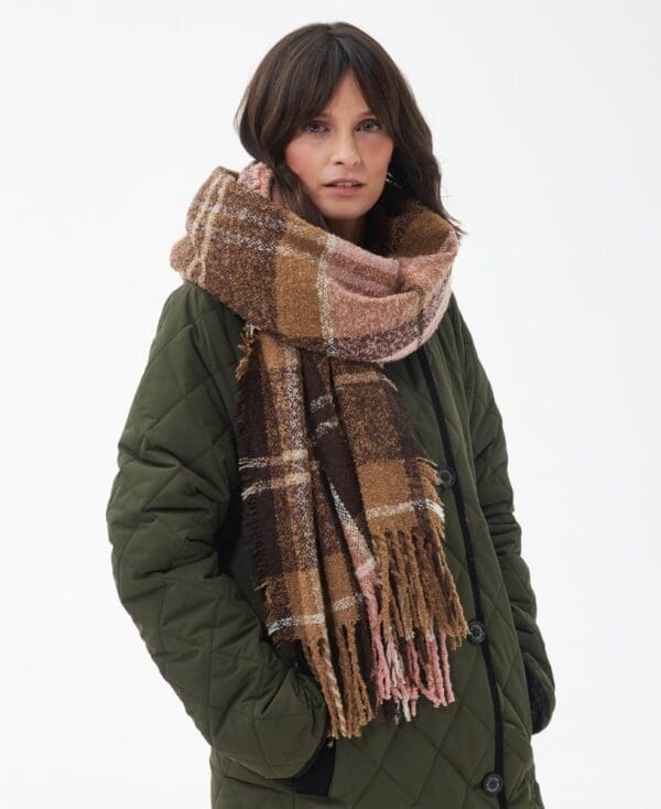 Barbour Tartan Boucle Scarf - Image 10