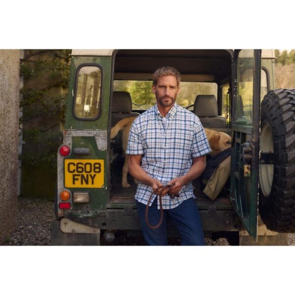 Barbour Glover Regular Short-Sleeved Shirt - Image 5